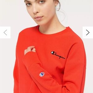 Champion UO Exclusive Script Crew Neck Sweatshirt reverse weave extra small